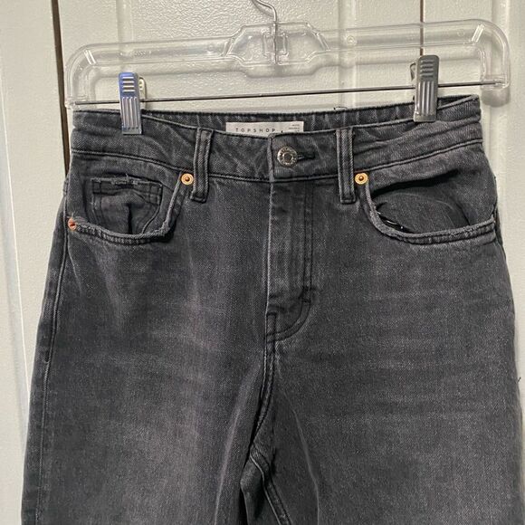 Topshop Straight Leg Jeans with Raw Hem size 26 Petite - Picture 3 of 8